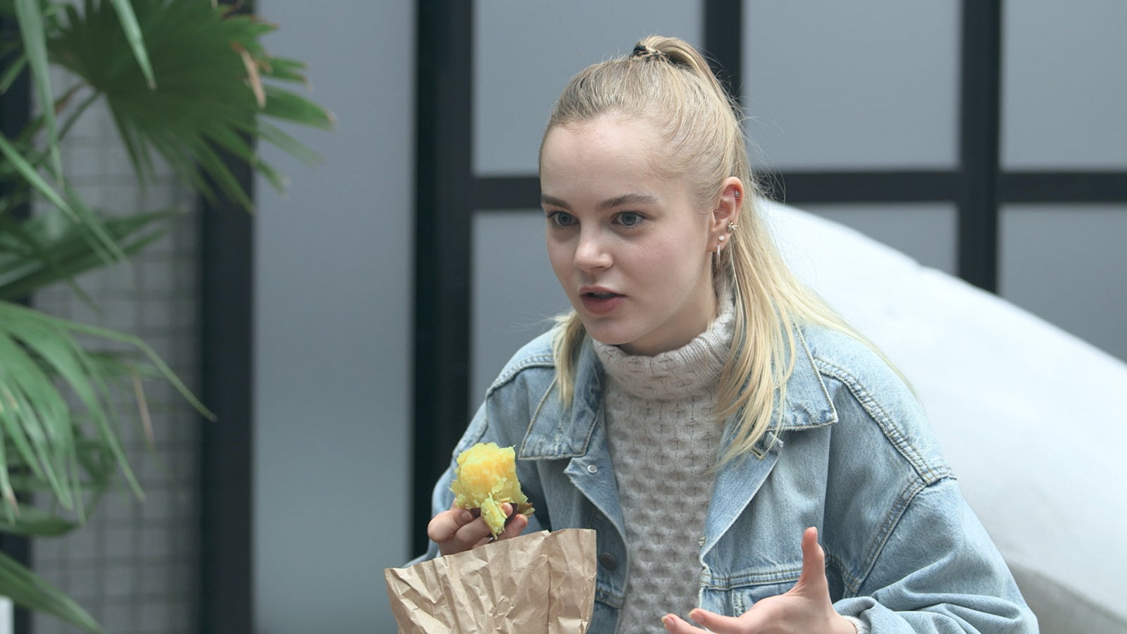 ビビ「TERRACE HOUSE TOKYO 2019-2020」31st WEEK（C）フジテレビ／イースト・エンタテインメント