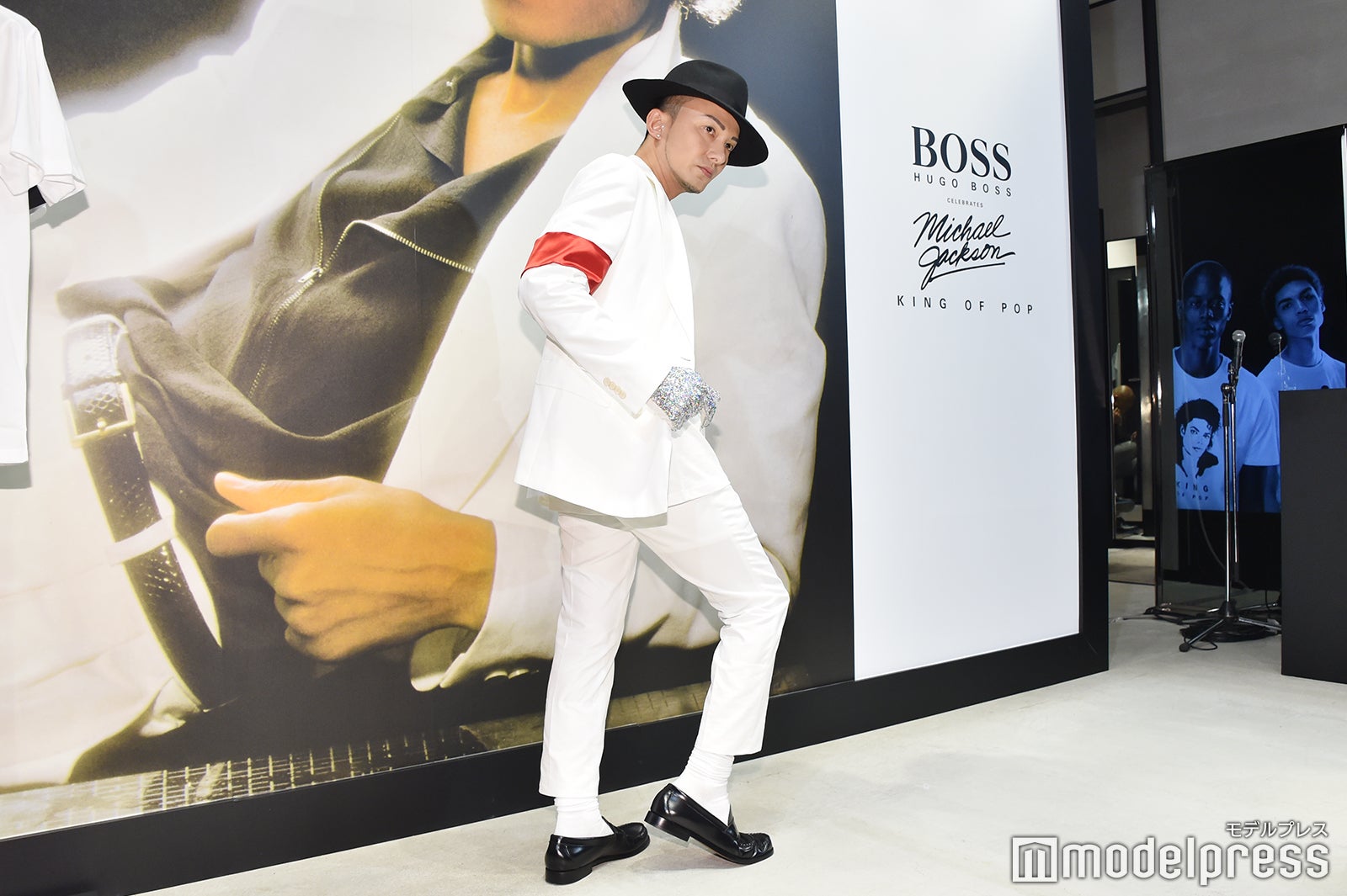 ISSA（C）モデルプレス