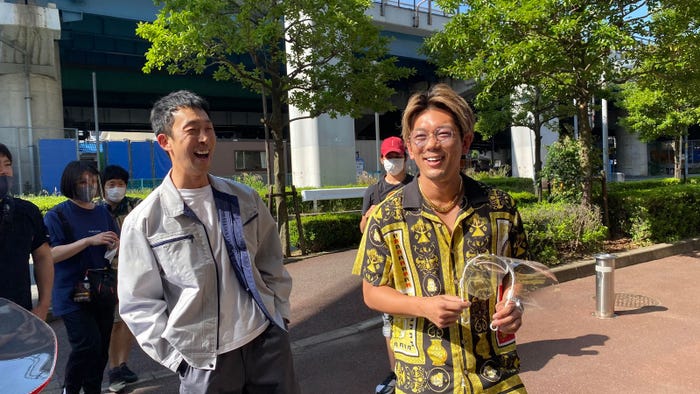 (左から)北村有起哉、皇治 (C)ABCテレビ