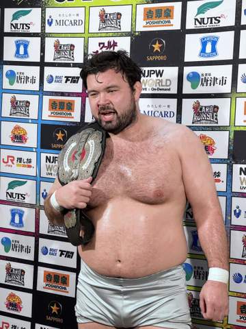 【新日本】ウルフアロン“因縁”成田蓮との8.8横浜G1戦へ珍予告「ぐちゃぐちゃにしてシュウマイにしてやるよ」前哨戦は極悪連携に苦杯