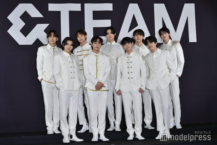 (Back row from left) FUMA, EJ, K, NICHOLAS, JO (Front row from left) YUMA, TAKI, HARUA, MAKI (C) Model Press