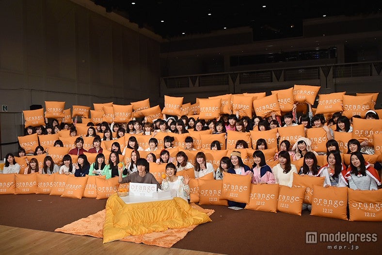 部屋着の女子150人が集結