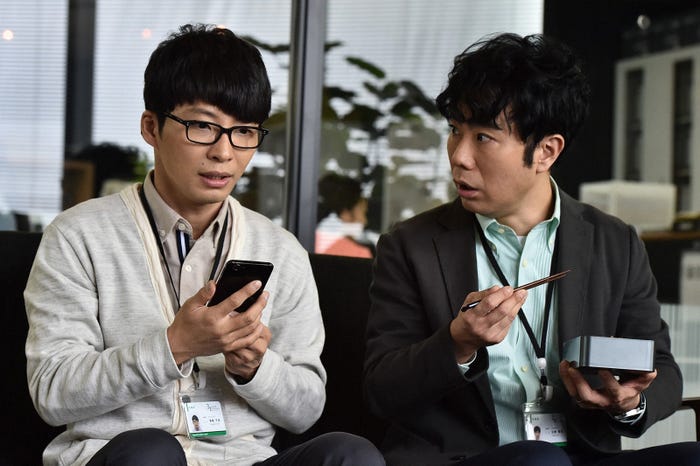 星野源、藤井隆「逃げるは恥だが役に立つ」第7話・場面カット(C)TBS