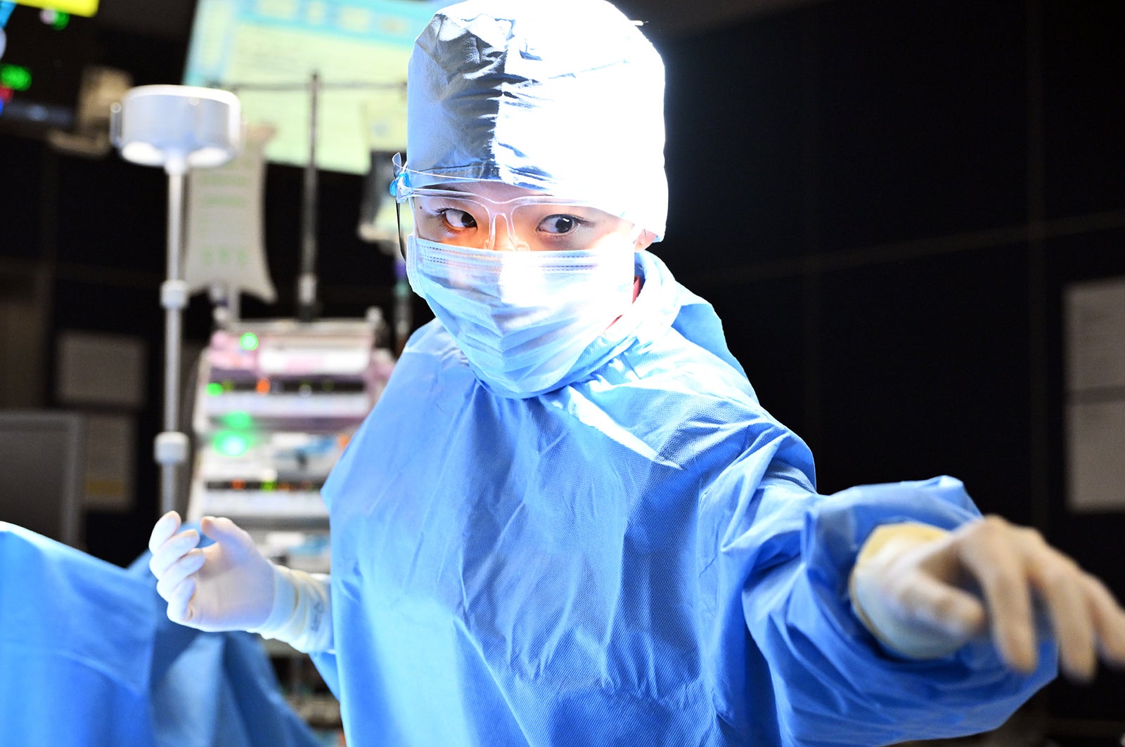 趣里「ブラックペアン シーズン２」第6話より（C）TBS