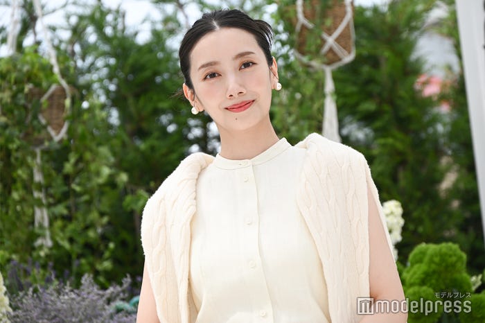 波瑠(C)モデルプレス