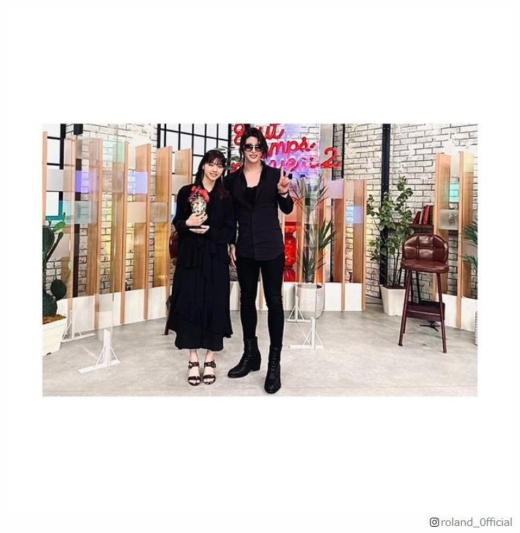 ROLAND、西野七瀬の誕生日祝福「七瀬ちゃんおめでとう」2ショットに「レア」の声