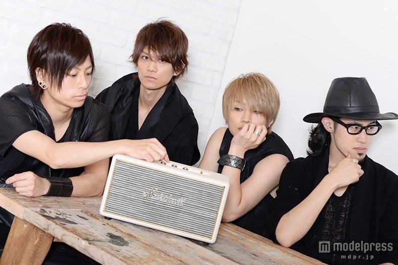 「ThinkingDogs」／（左から）大輝、Jun、TSUBASA、わちゅ～