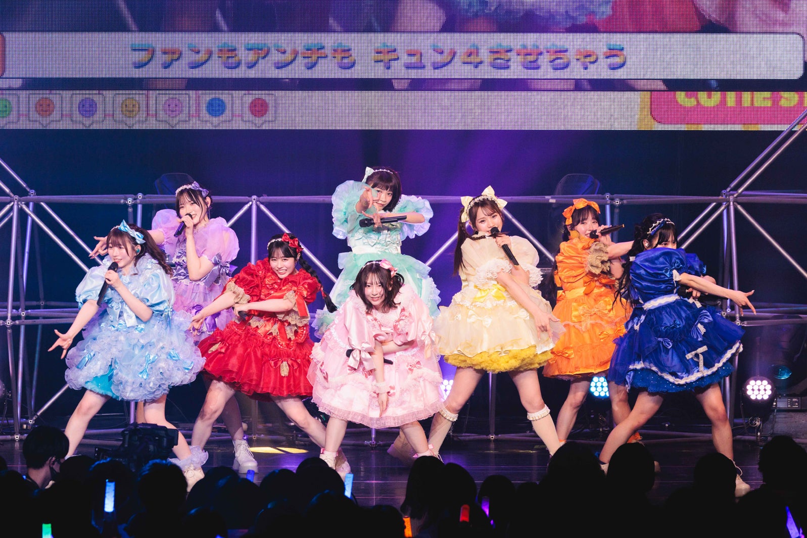 デビュー半年のCUTIE STREET、豊洲PITで初ワンマン 涙浮かべ感謝
