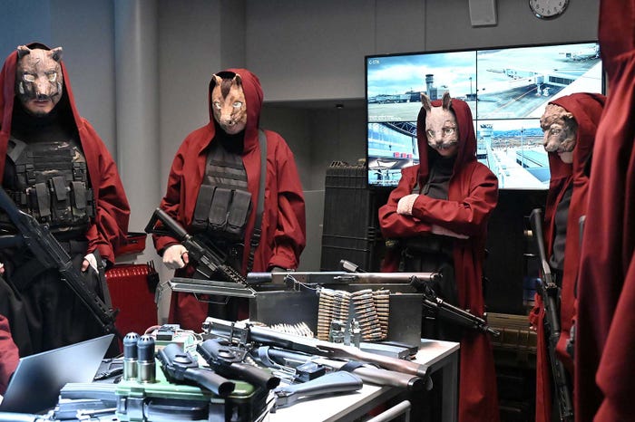 「新空港占拠」第2話より(C)日本テレビ