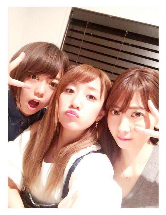 高橋みなみ「特別な存在」小嶋陽菜＆峯岸みなみと“ブス会”3ショット公開に反響