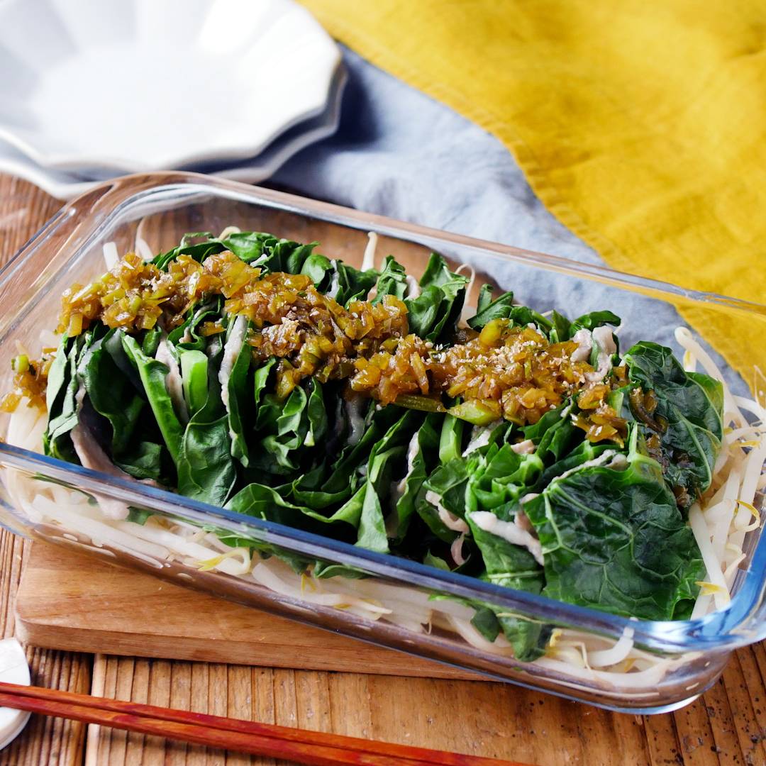 簡単おかず♪ケールと豚肉のレンジ蒸し