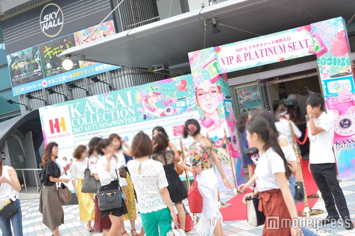 「KANSAI COLLECTION 2017 AUTUMN&WINTER」外観(C)モデルプレス
