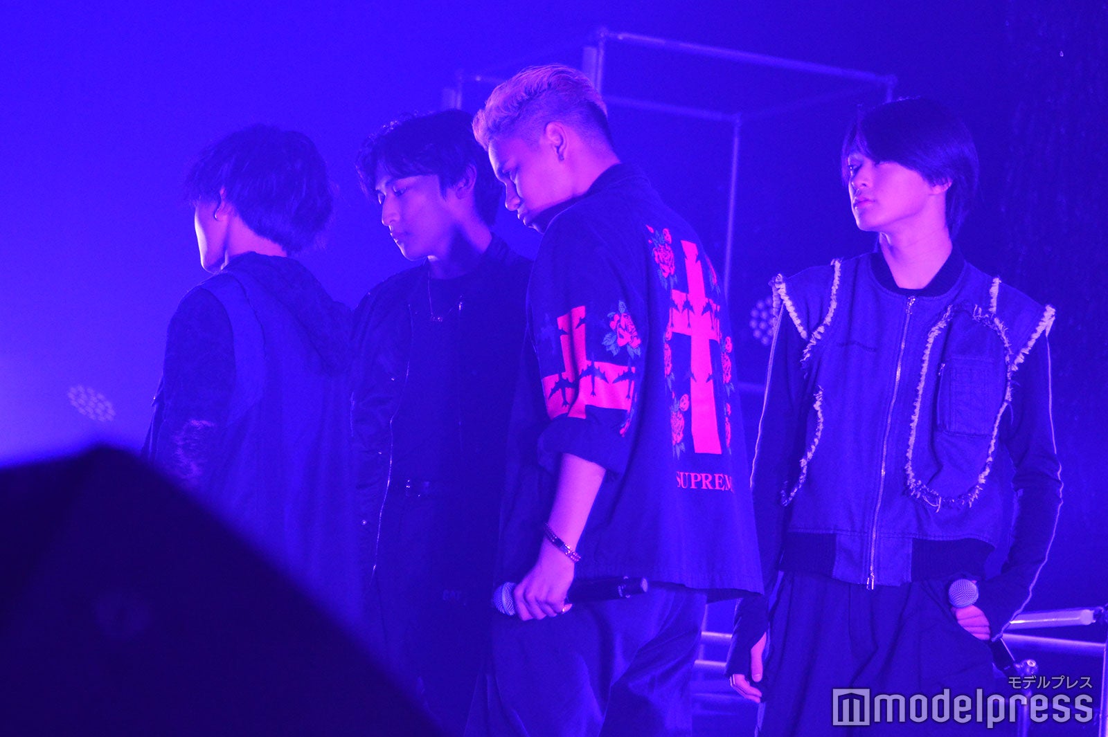 （左から）TAIKI、KANON、REIKO、RUI（C）モデルプレス