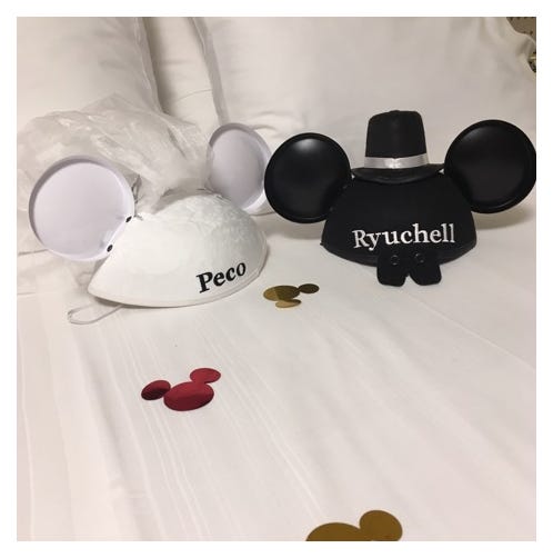 ホテルには名前入りグッズが/ぺこオフィシャルブログ(Ameba)より