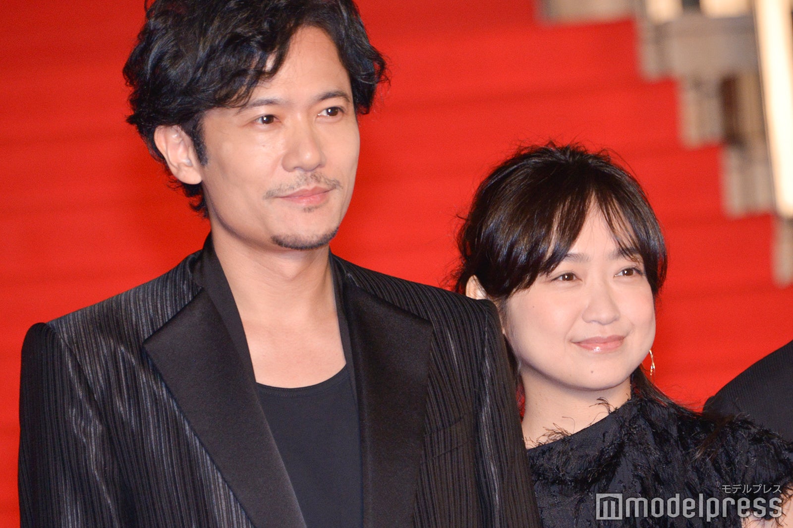 稲垣吾郎、池脇千鶴 （C）モデルプレス