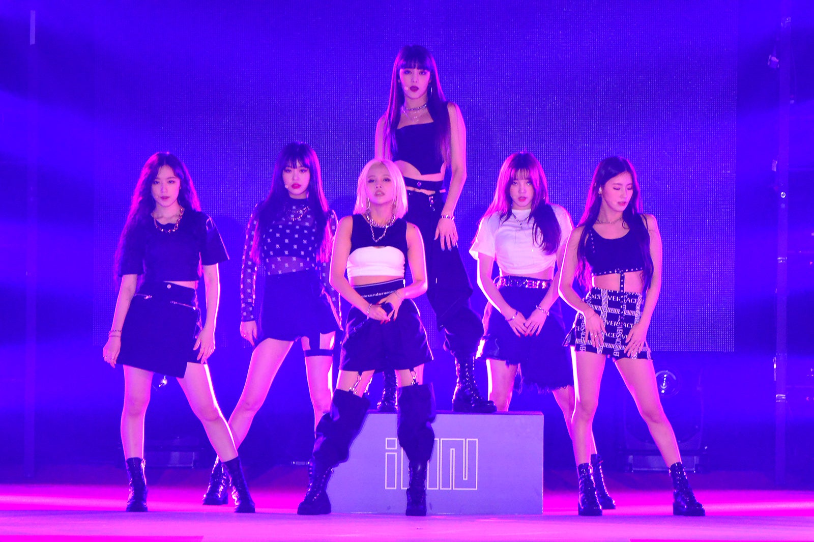 （G）I-DLE（C）Rakuten GirlsAward 2019 AUTUMN／WINTER