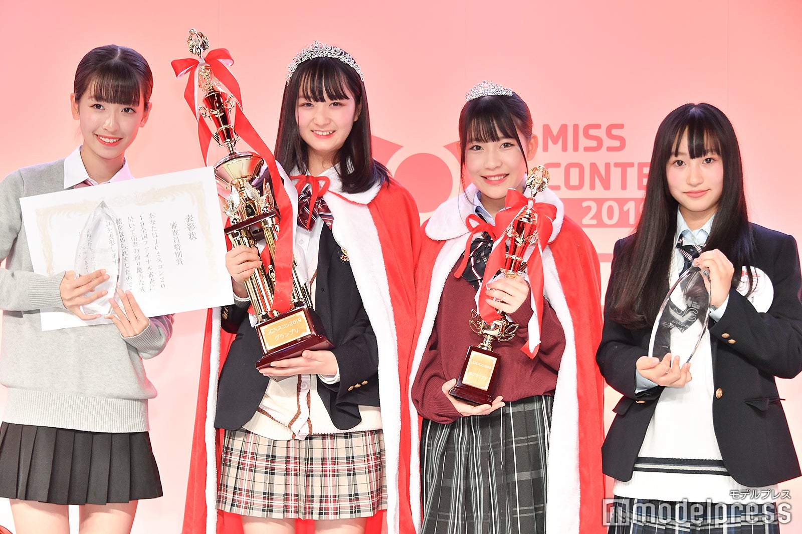 kokoneさん、りおさん、るあさん、あやさん（C）モデルプレス