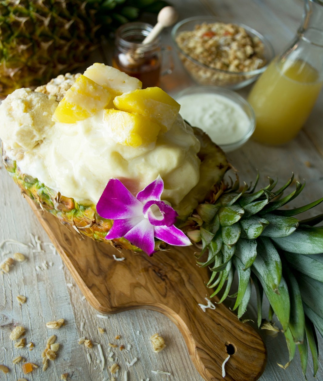 パイナップルボート1,800円＋税／画像提供：にしの