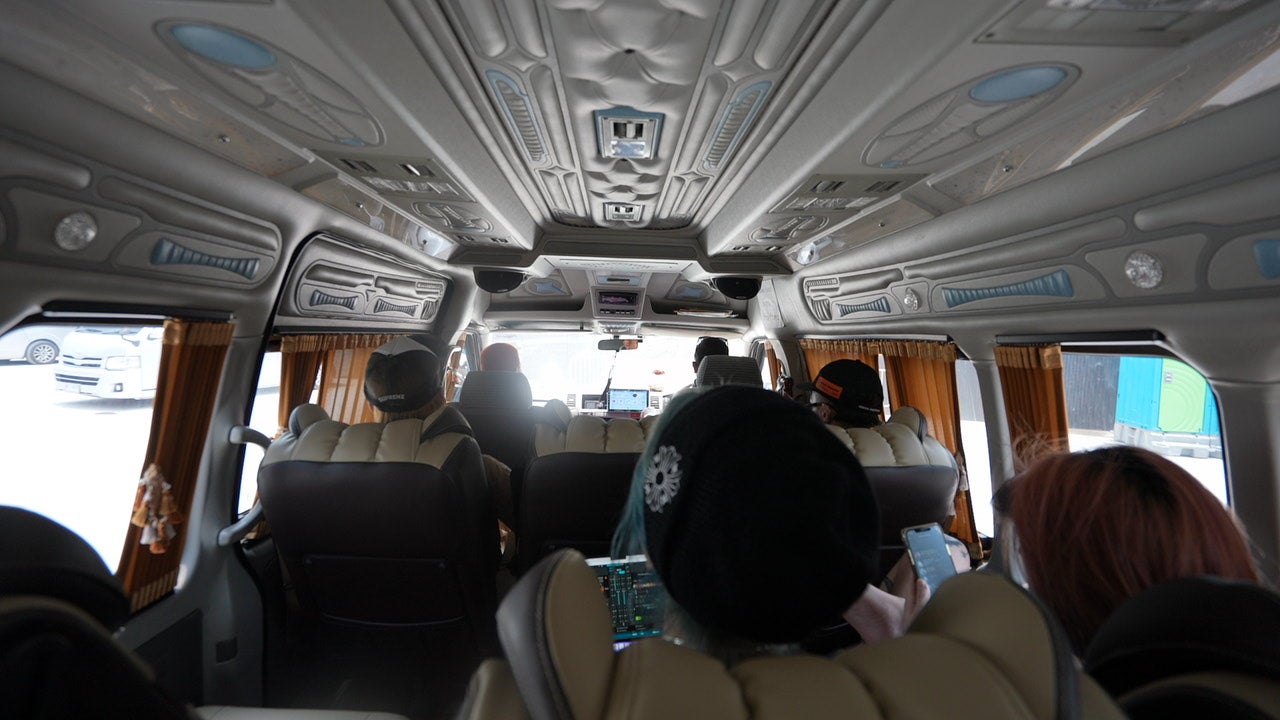 写真提供：レペゼンフォックス