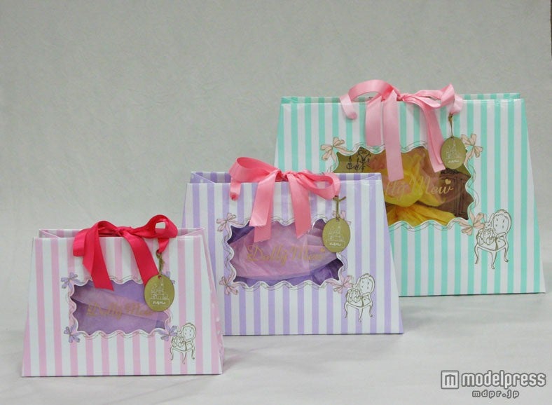 吉川ひなのプロデュース「Dolly Mew」ギフトバッグ