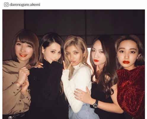 ローラ・ダレノガレ明美らの集合ショットに「目の保養」「最強」の声