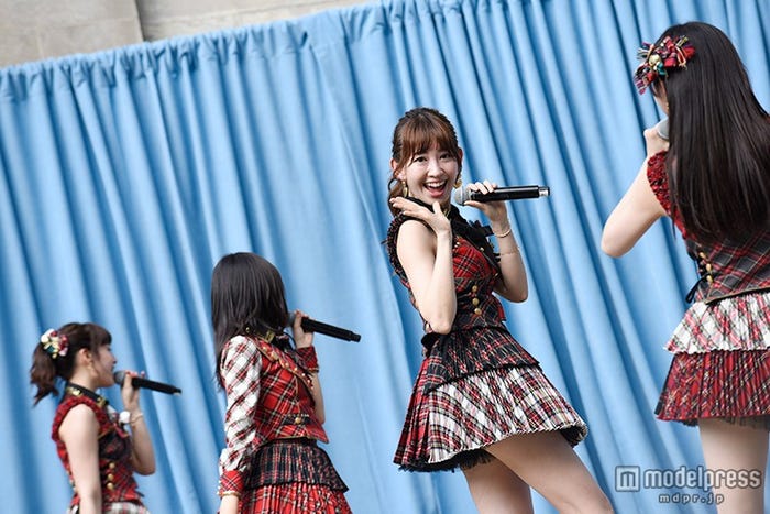 「JAPAN DAY @CENTRAL PARK 2015」に出演したAKB48(C)AKS