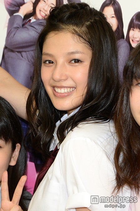 石井杏奈 E Girlsの時より緊張 小芝風花ら ジミーズ とダンス初披露 モデルプレス