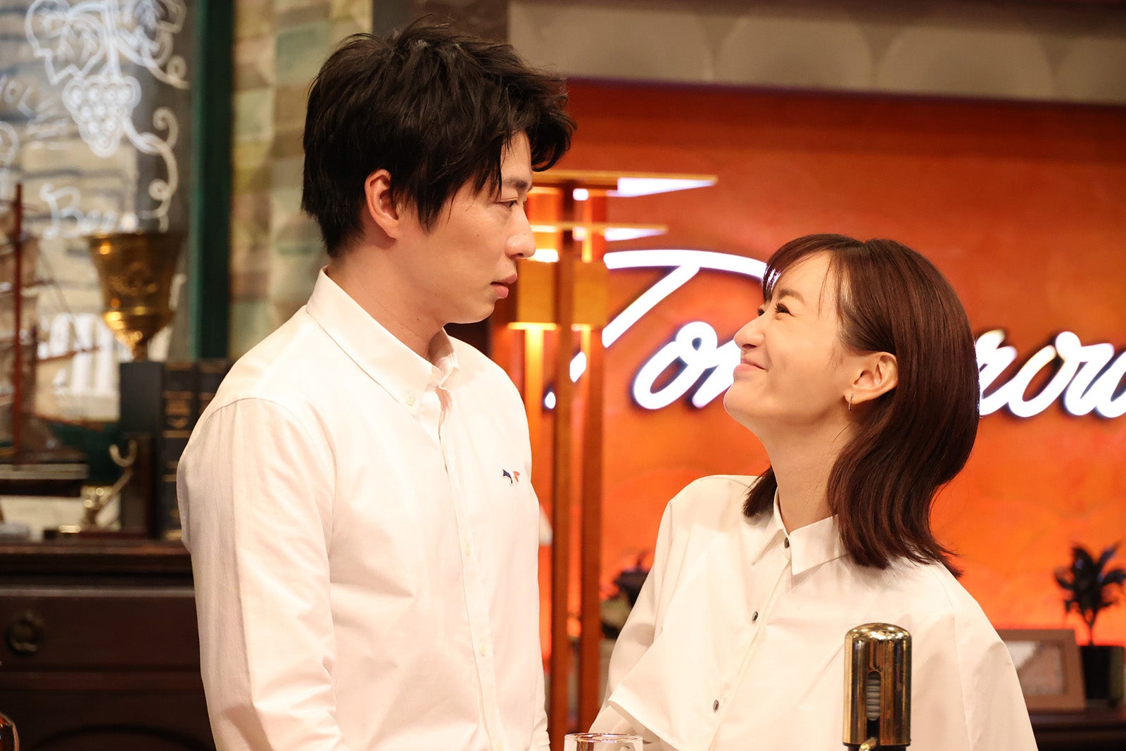 （左から）田中圭、松本まりか （C）フジテレビ