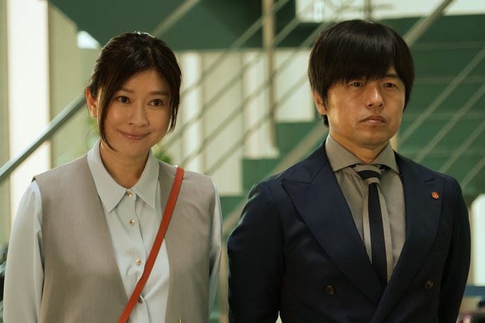 篠原涼子、バカリズム「イップス」第7話より(C)フジテレビ