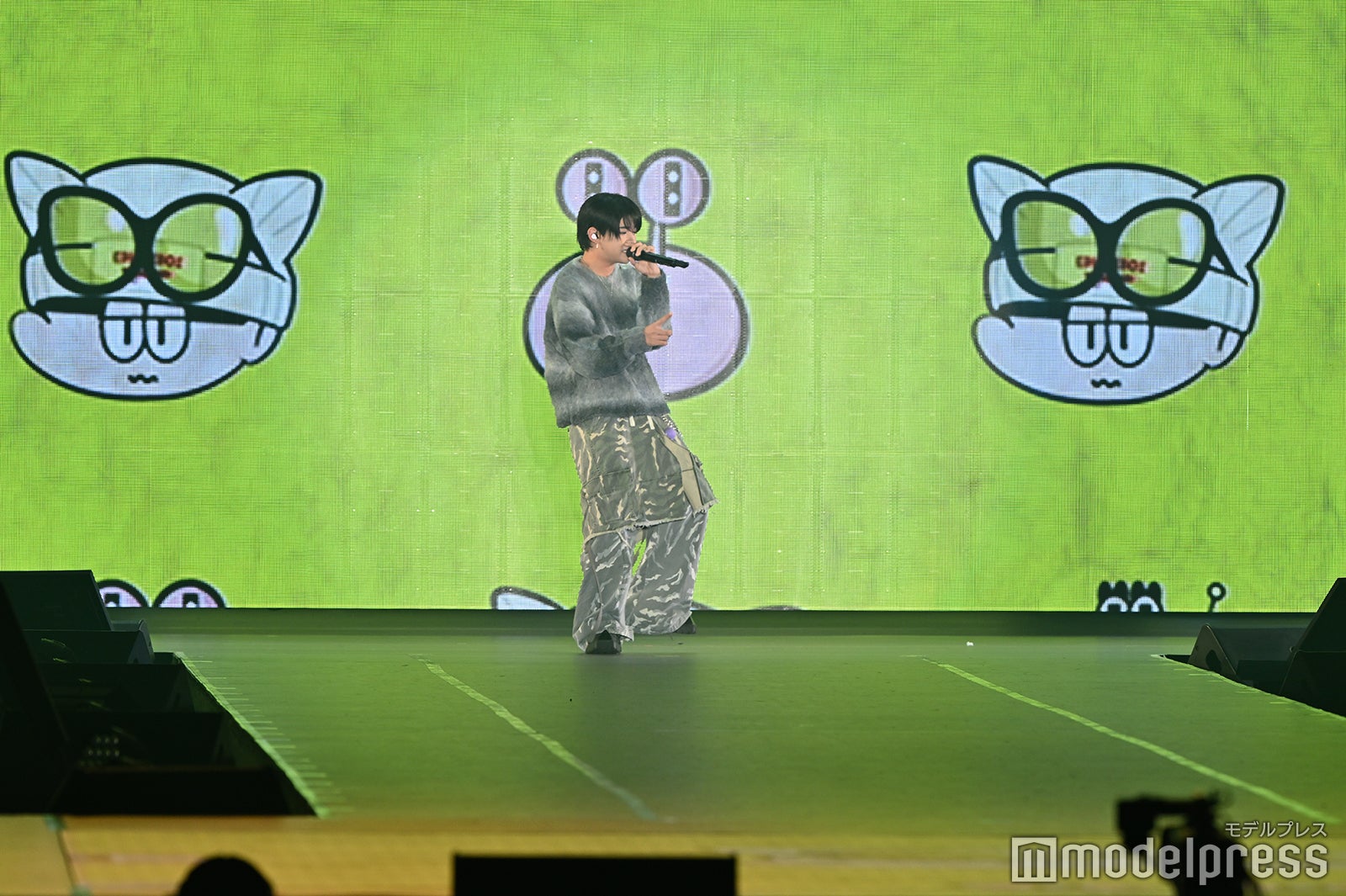 （C）モデルプレス