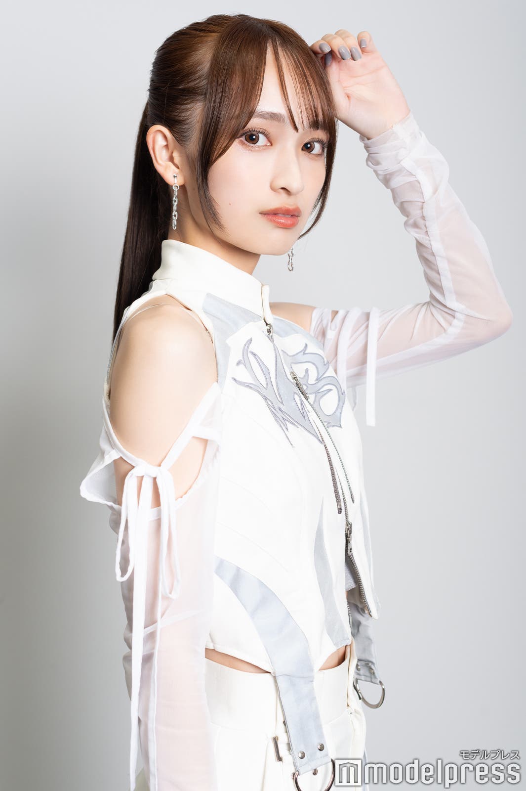 ALLY(C)モデルプレス