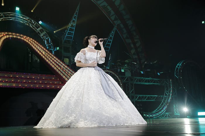 佐々木彩夏/photo by HAJIME KAMIIISAKA