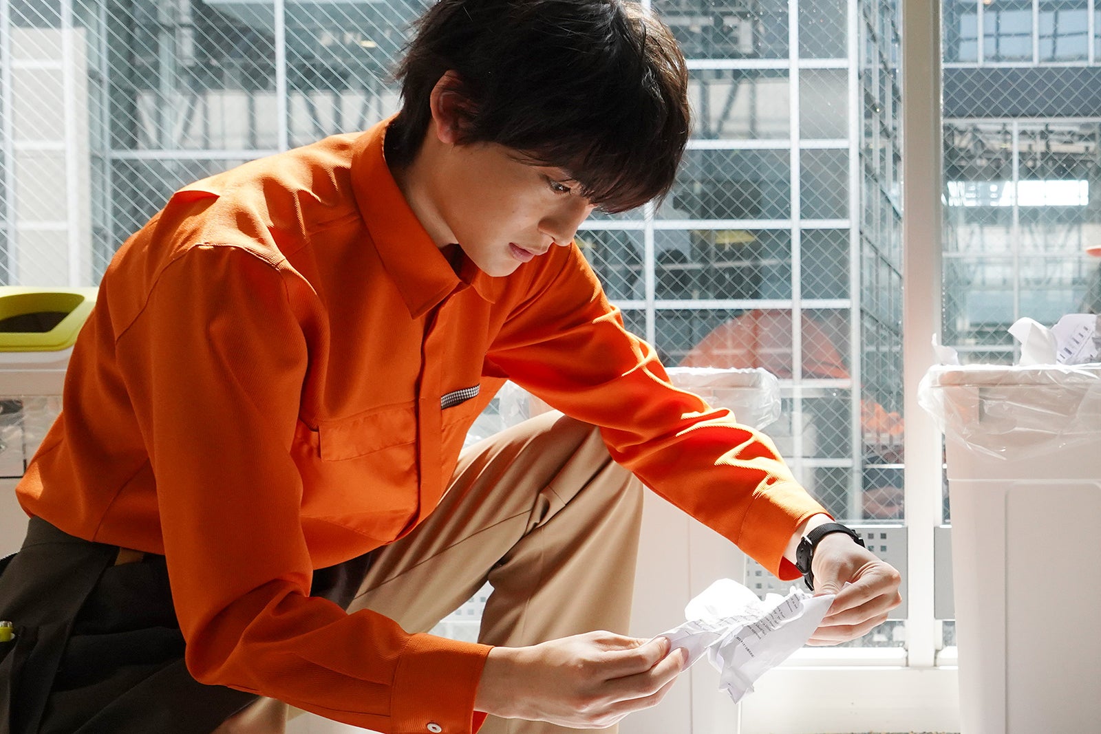 高橋文哉／「悪女（わる）～働くのがカッコ悪いなんて誰が言った？～」第2話より（C）日本テレビ