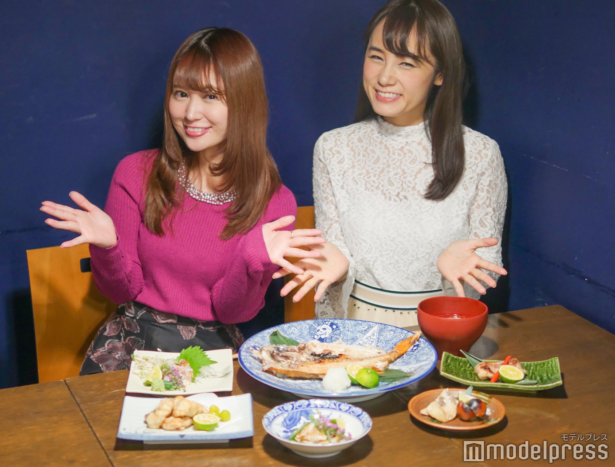 （左から）森下まい、野村日香理（C）モデルプレス