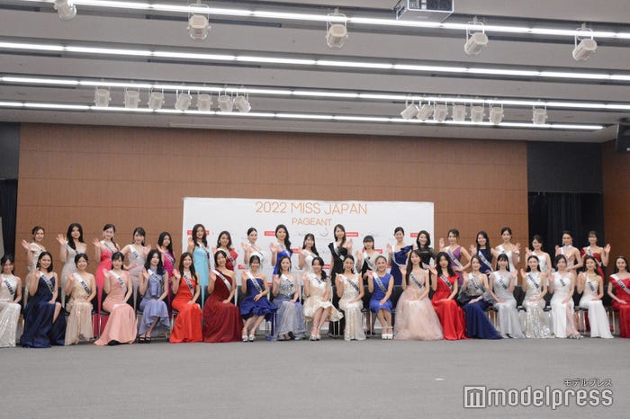 後列左から:団野実咲、尾関真緒、市川珠葵、伊吹亜也、鬼塚真凛、高石実梨愛、大峠香織、小嶋栞、北野里沙、馬渡愛子、金子聖来、丹野さくら、鈴木万結、堂園優里、宮本ソフィア、山下夏希、鈴木愛未、窪田真佑子、瀬下未来、堤愛恵、前列左から:田中結衣、阿比留亜須華、蝶野ゆい、工藤彩郁、田村香菜子、古川愛梨、川崎瑠奈、川口凪紗、山田梨央、高岡奈々葉、須田清香、森田麻琴、屋我美佳、北小路祐里絵、幸田芙沙、福元那奈、工藤成珠、国本京香、川端有季菜、助松実歩 (C)モデルプレス