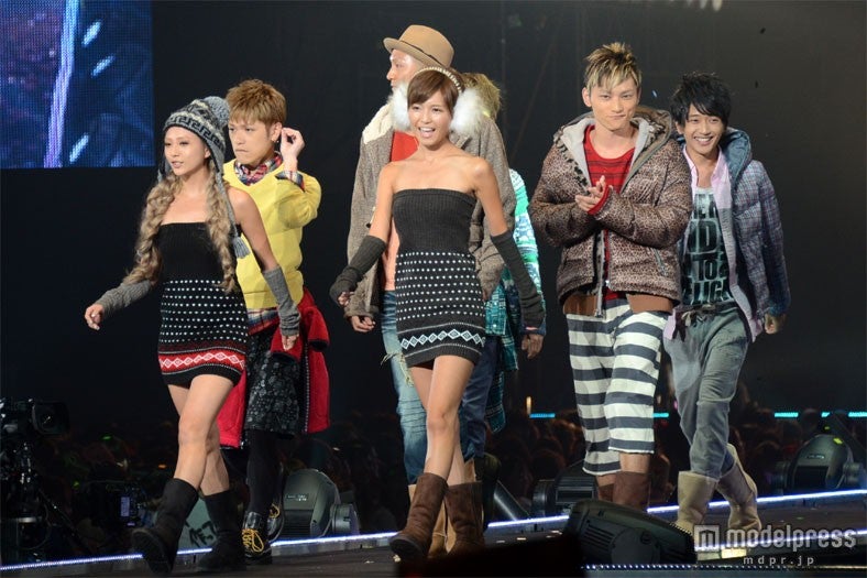 ファッションショーに登場したAAA