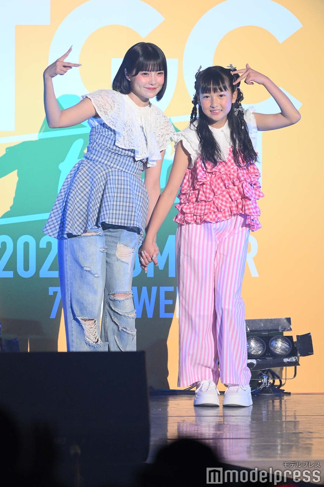 福⼭梨乃、橘内葵さん（C）モデルプレス