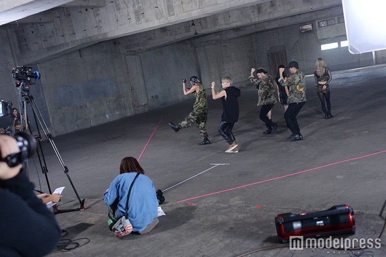 lol（C）モデルプレス