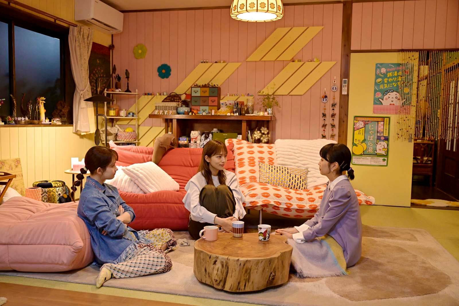 畑芽育、川口春奈、木南晴夏「9ボーダー」第9話より（C）TBS