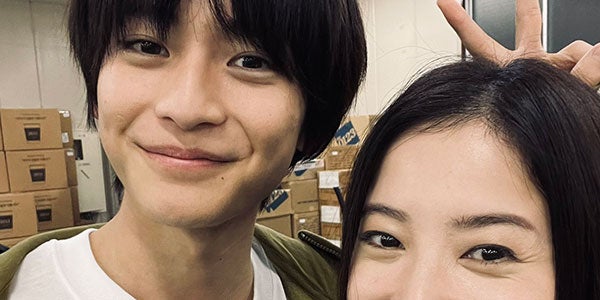 吉高由里子 最愛 弟 高橋文哉との自撮りショット公開 優も可愛いけど文哉君もとっても可愛い モデルプレス