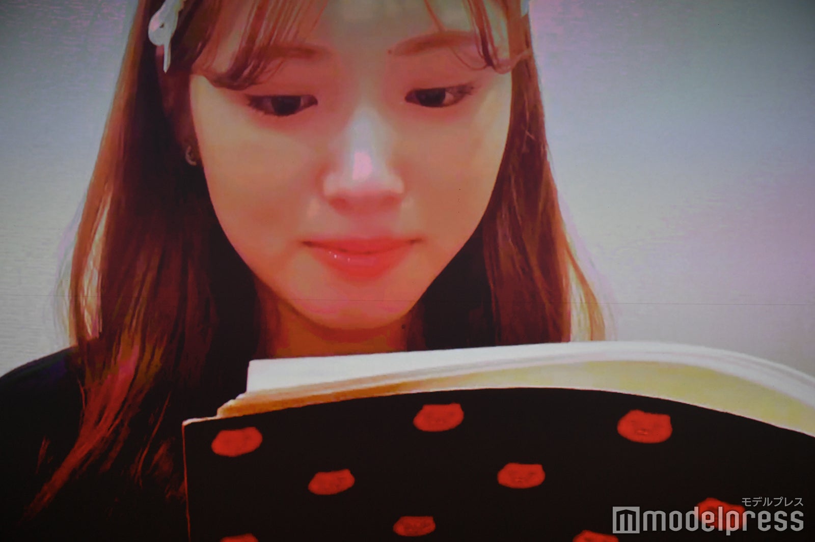 VTR出演したあいりる（C）モデルプレス