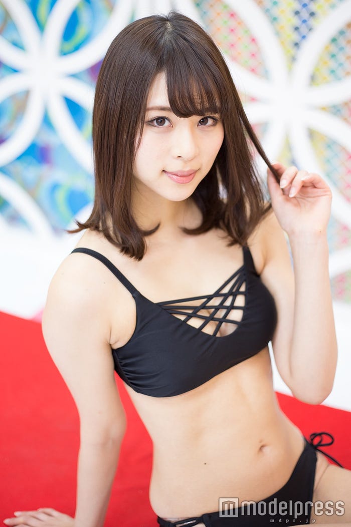 山本成美/15120円(税込)/水着提供 :PEAK&PINE(C)モデルプレス