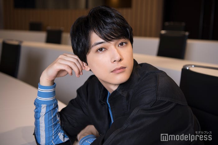 吉沢亮(C)モデルプレス