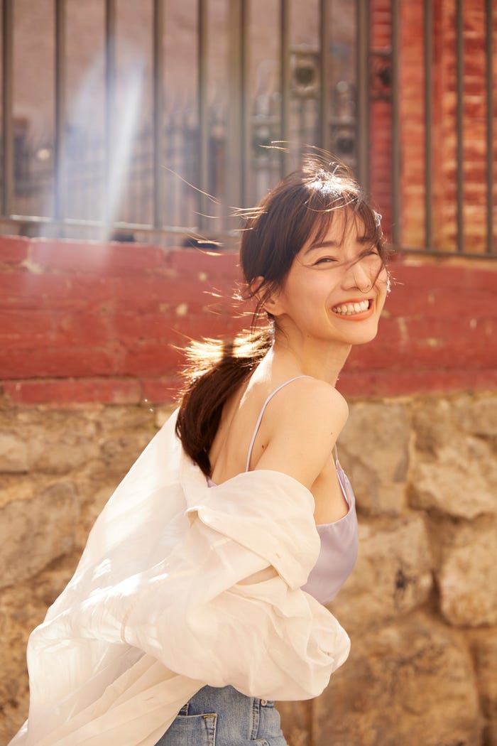 田中みな実初写真集「Sincerely yours...」(画像提供:宝島社)