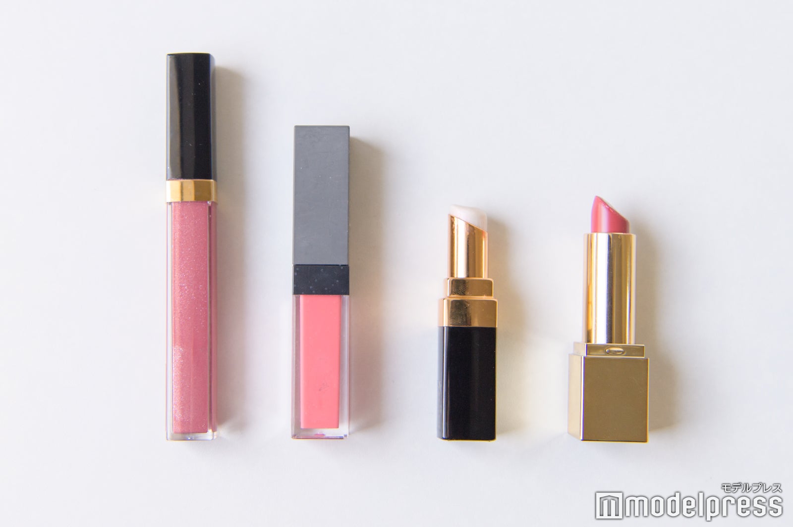 内田嶺衣奈アナウンサー愛用のコスメ（C）モデルプレス