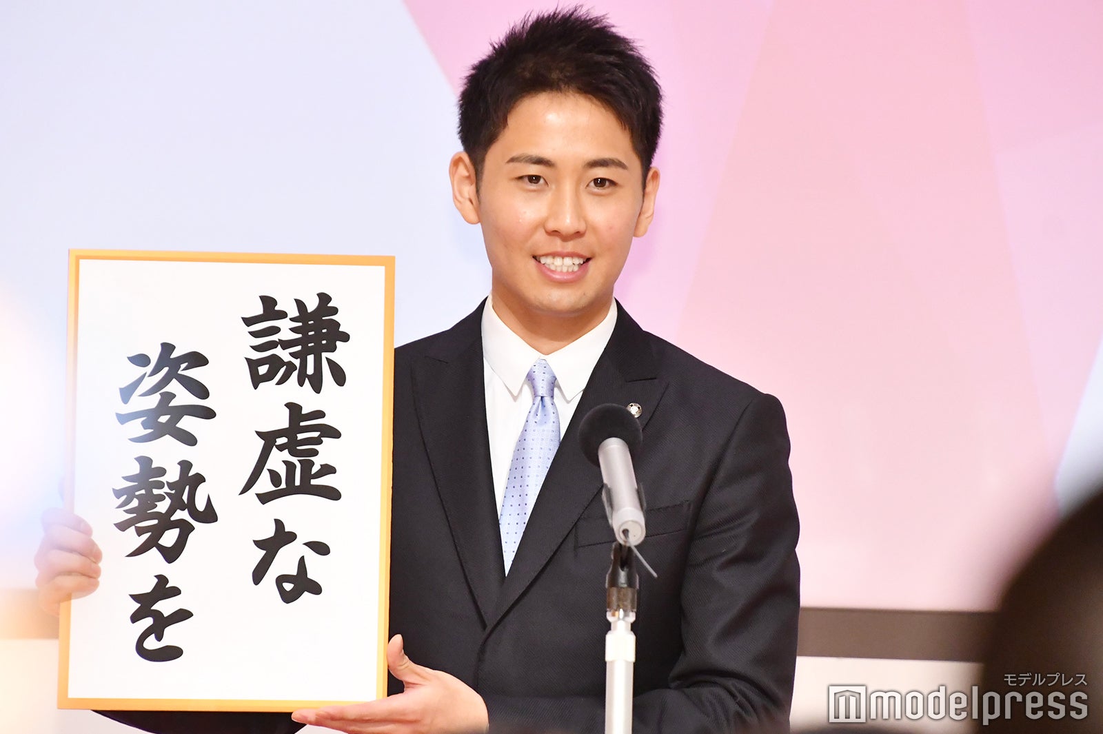 布施宏倖アナ （C）モデルプレス