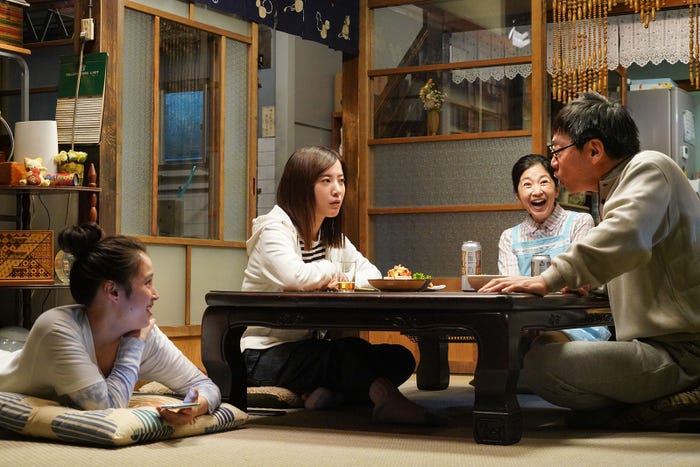 広瀬アリス、吉高由里子、宮崎美子、生瀬勝久/「正義のセ」第1話より(C)日本テレビ
