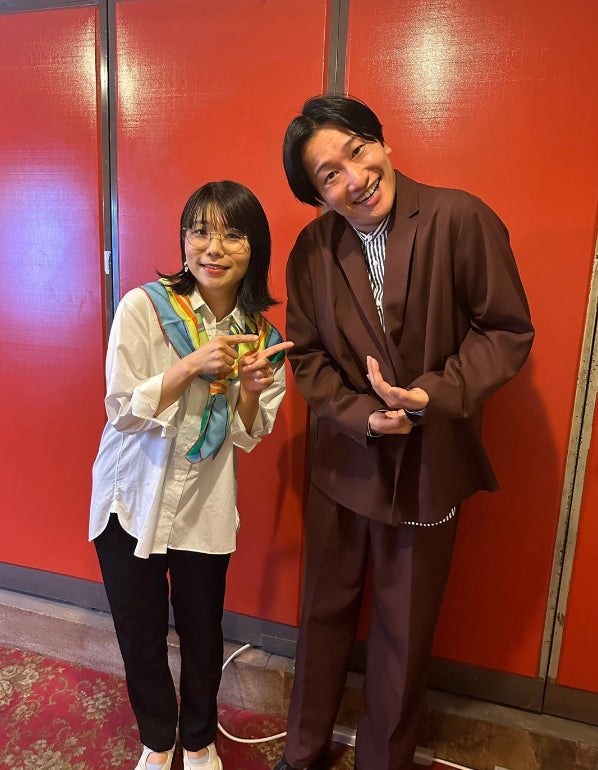 山崎ケイ、山添寛／山崎ケイオフィシャルブログより