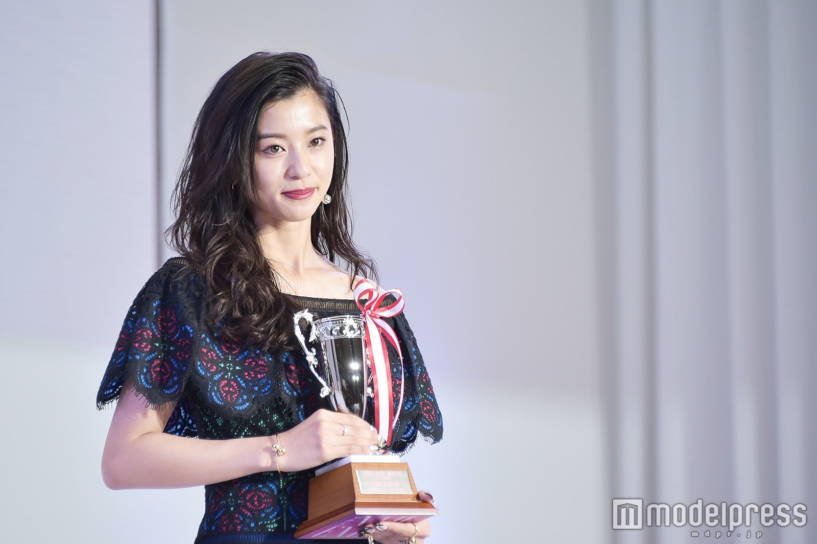 朝比奈彩 （C）モデルプレス