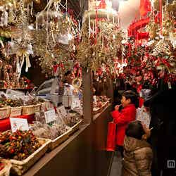 毎年恒例のクリスマスマーケット／新店舗を含め11店舗がクリスマスムードを盛り上げる／画像提供：森ビル